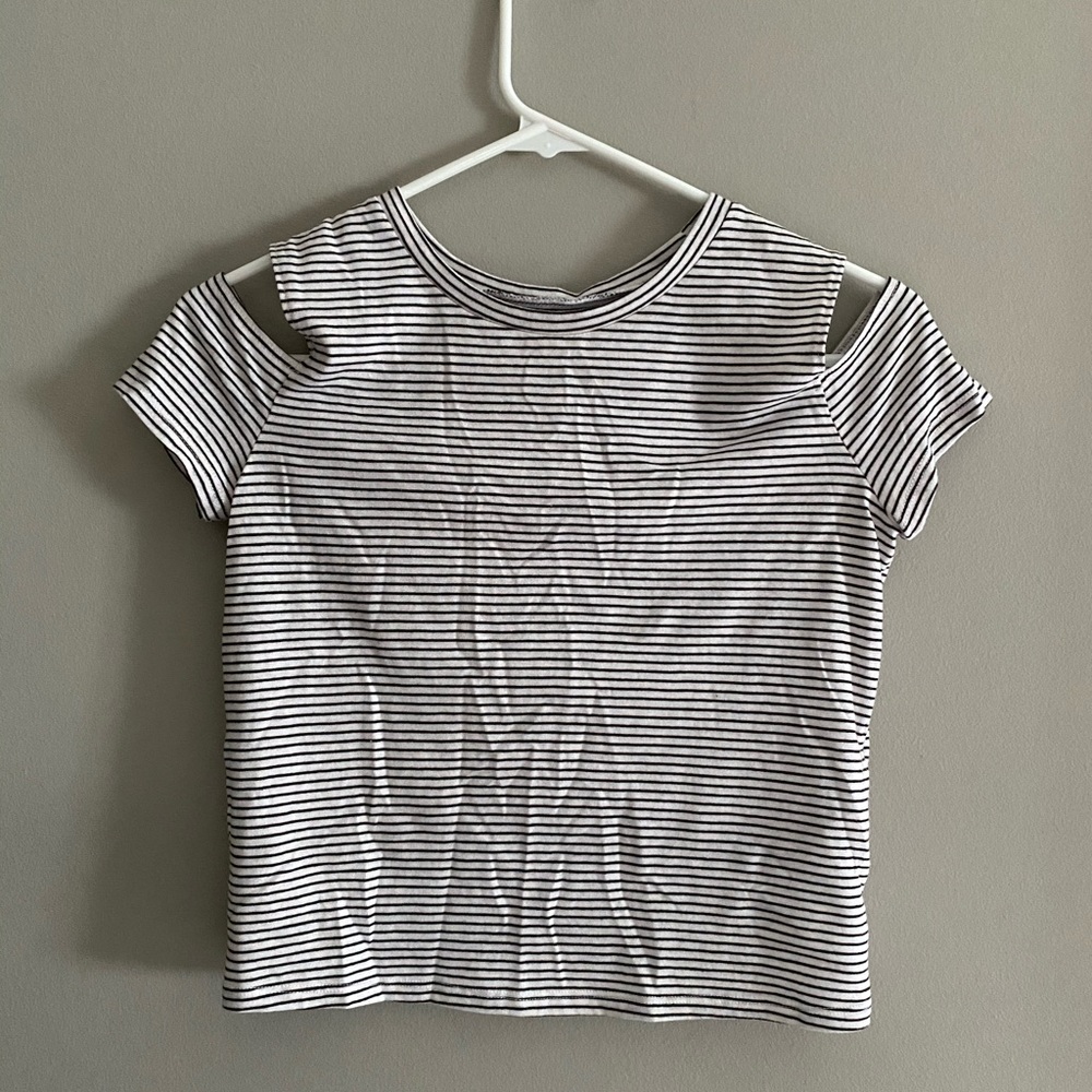 cold shoulder top